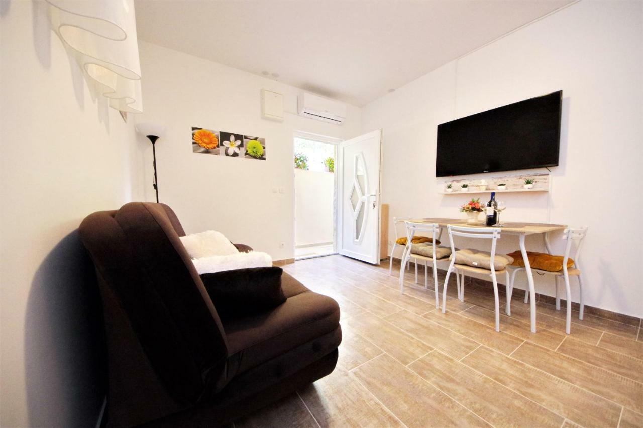 Ferienwohnung Gabi 3 Zadar Exterior foto