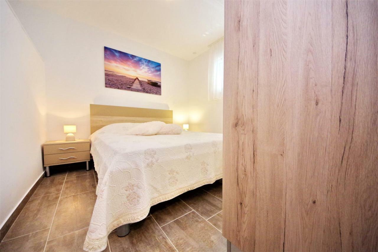 Ferienwohnung Gabi 3 Zadar Exterior foto