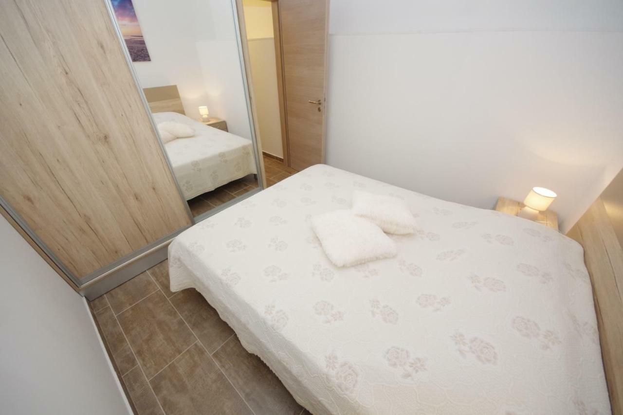 Ferienwohnung Gabi 3 Zadar Exterior foto