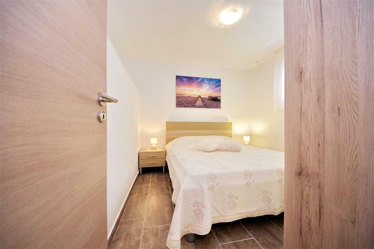 Ferienwohnung Gabi 3 Zadar Exterior foto